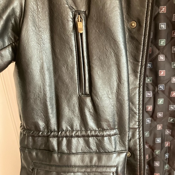 ( Armani brand) GV Emporio men’s coat size vegan leather, large - Picture 10 of 16